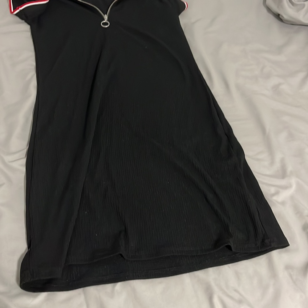 NWT Garage dress - Picture 3 of 3